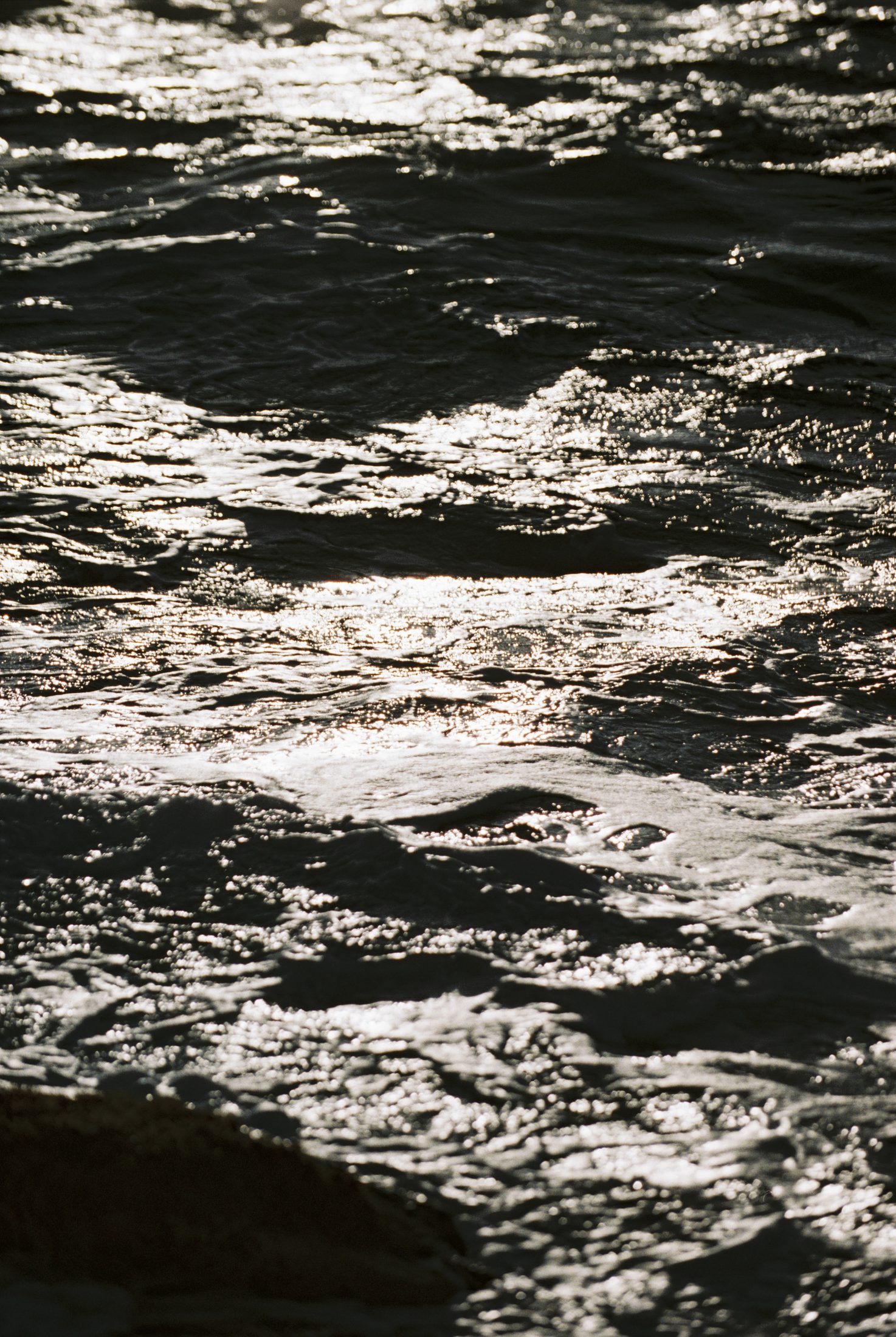 Ocean swell off the Kauaʻi coast